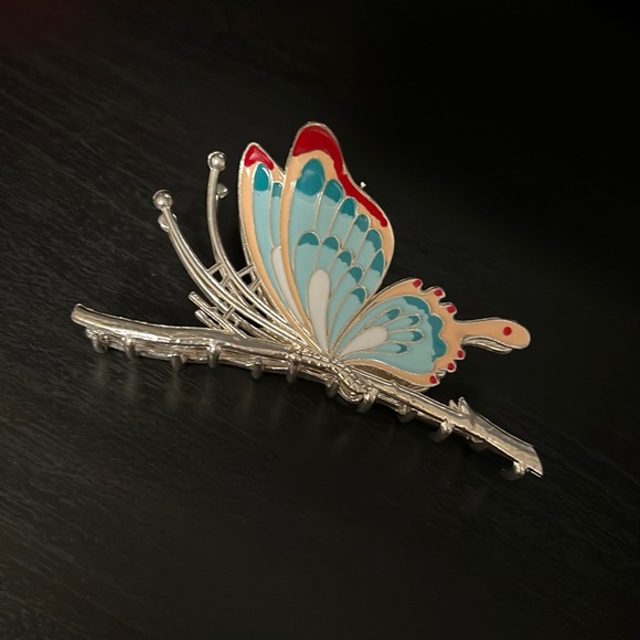 Butterfly claw clip - Picture 1 of 3